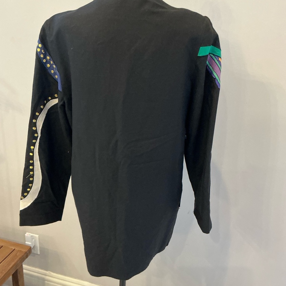 Colorful Abstract Button-Up Jacket - Picture 4 of 9